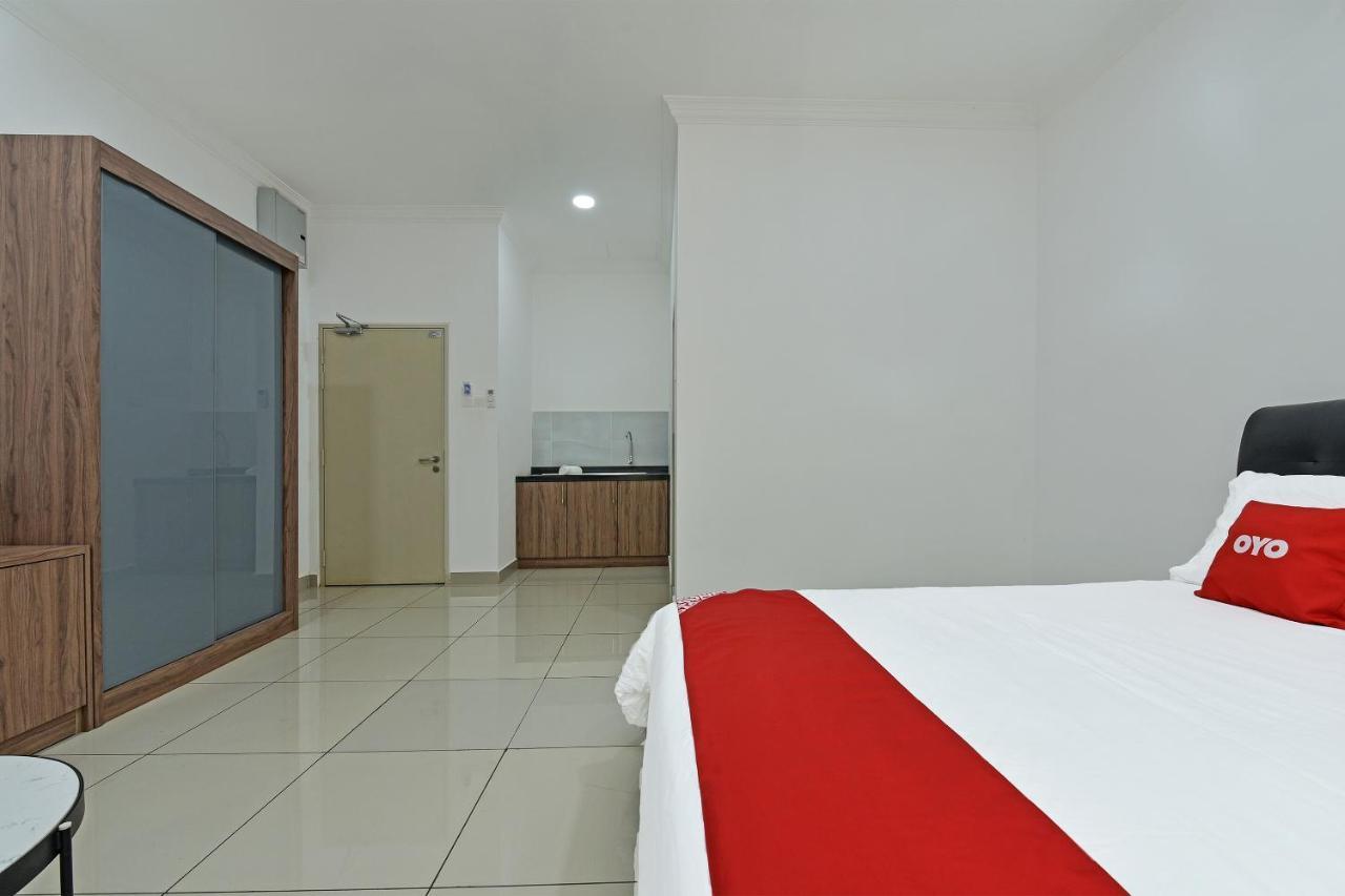 Capital O 90614 Cvia Ummul Hotel Padang Besar Εξωτερικό φωτογραφία
