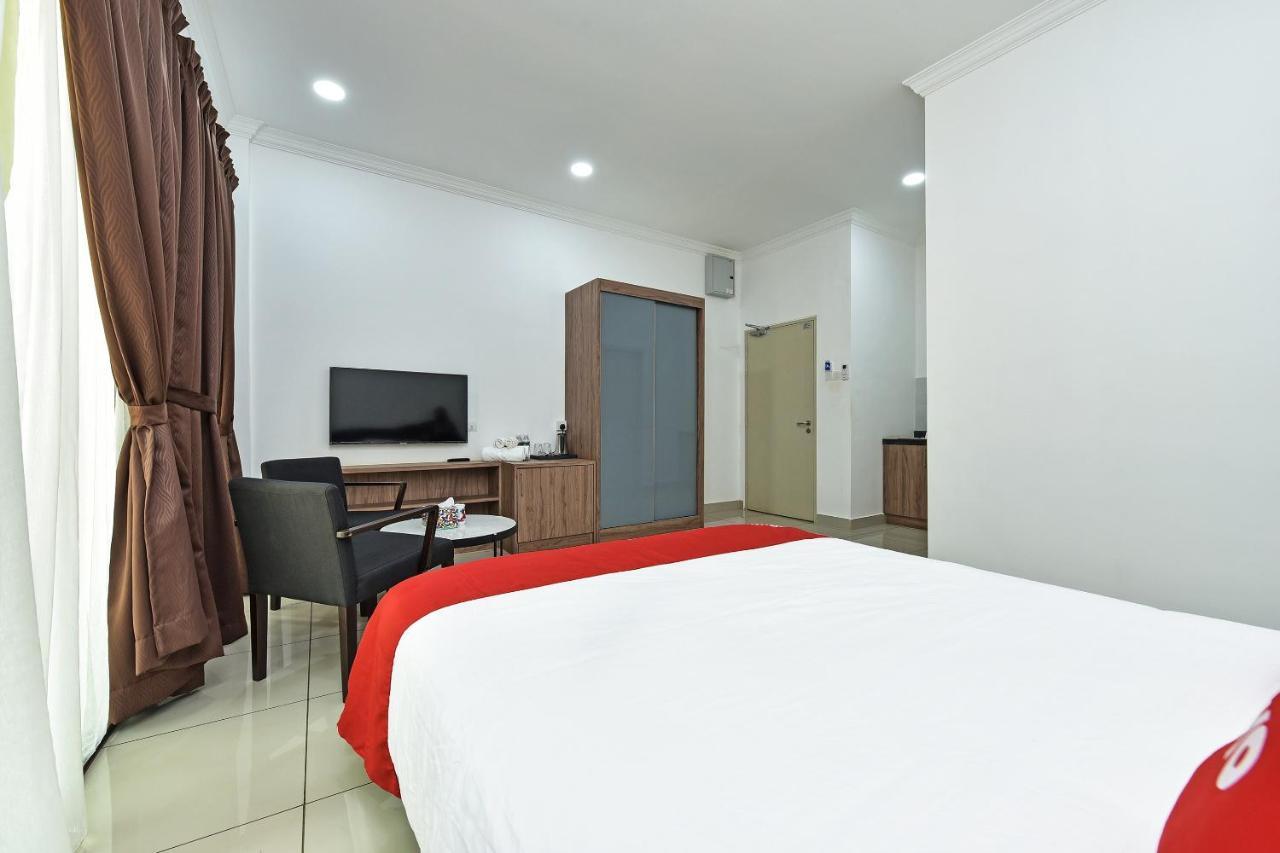 Capital O 90614 Cvia Ummul Hotel Padang Besar Εξωτερικό φωτογραφία